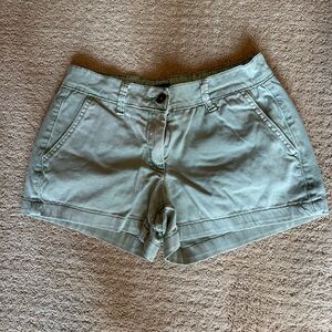 Women's Casual High-Rise army Green shorts